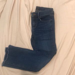 Ann Taylor Factory size 0/25 Modern Skinny Jeans